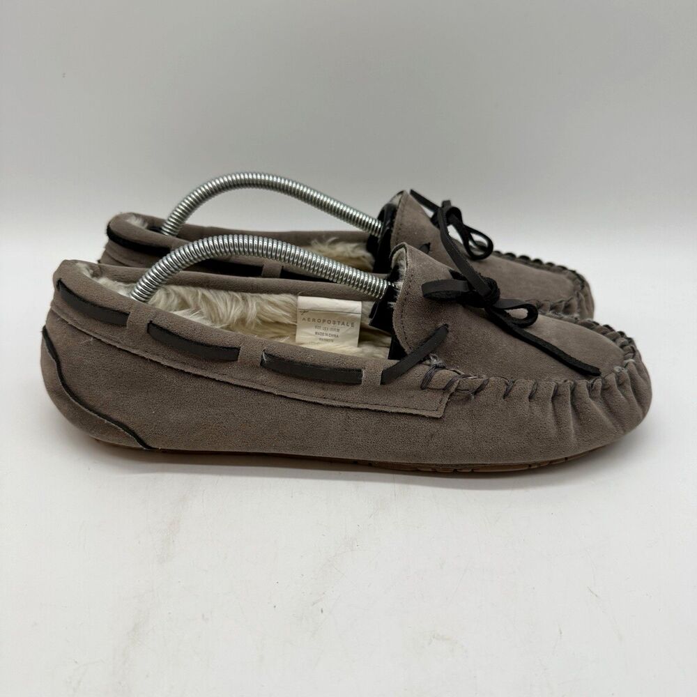 Aeropostale Fur Lined Moccasin Women's 9 Gray Faux Suede Slipper Comfort Shoes